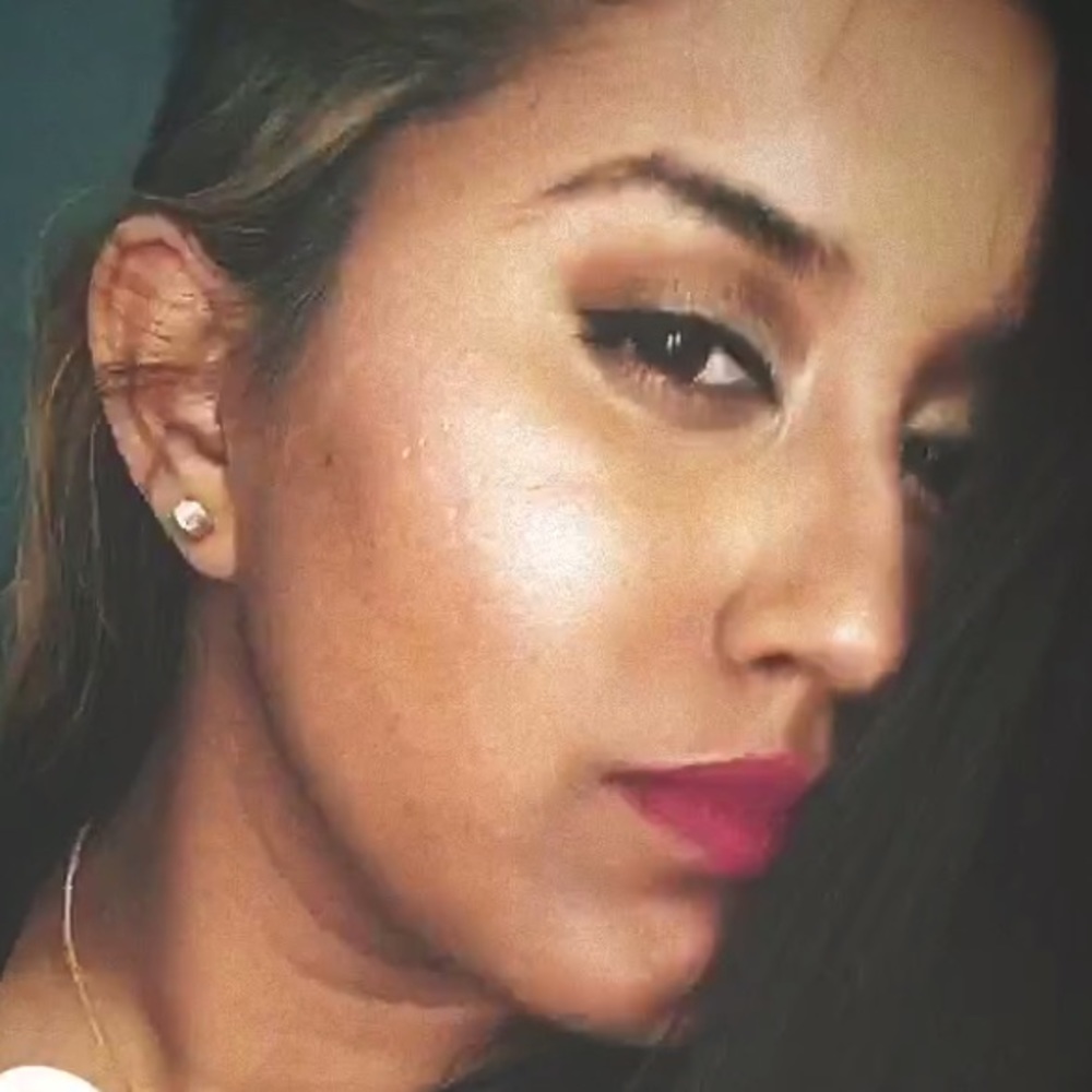 Meet your Posher, Natasha